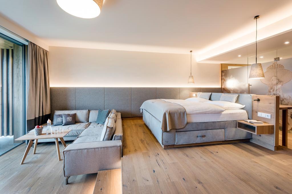 Genussdorf Gmachl - Hotel & Spa Bergheim Eksteriør billede
